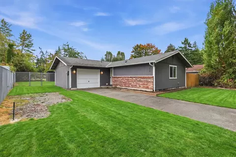 214 E 88th St, Tacoma, WA 98445