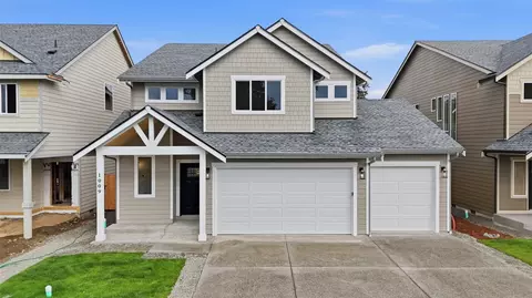 1009 126th Street Ct E, Tacoma, WA 98445