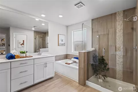 Bath - 20908 42nd Dr SE, Bothell, WA 98021 photo 2 of 4