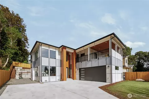4472 S 172nd St, Seatac, WA 98188