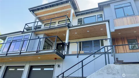 23818 SE 59th St, Issaquah, WA 98029