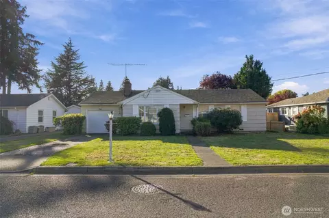 324 18th St NW, Puyallup, WA 98371