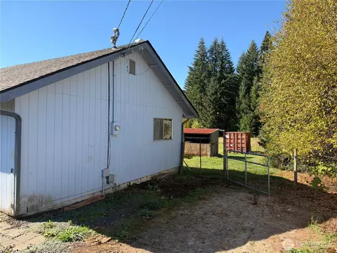 Exterior - 166 Allman Rd, Winlock, WA 98596 photo 13 of 16