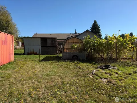 Exterior - 166 Allman Rd, Winlock, WA 98596 photo 9 of 16