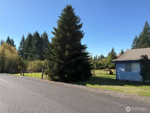 Exterior - 166 Allman Rd, Winlock, WA 98596 photo 3 of 16