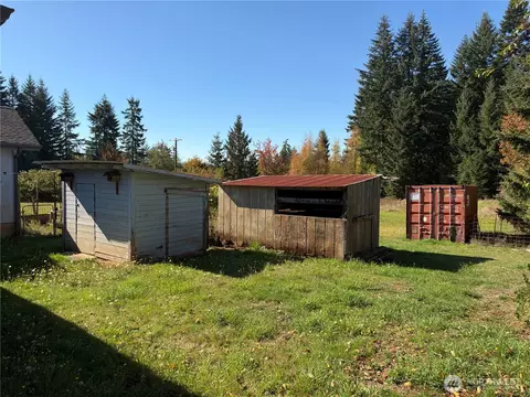 Exterior - 166 Allman Rd, Winlock, WA 98596 photo 11 of 16