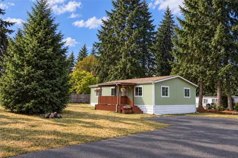 7420 State Highway 3 SW #38, Bremerton, WA 98312