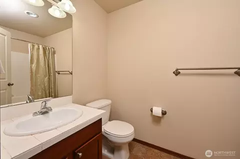 Bath - 21615 11th Dr SE, Bothell, WA 98021 photo 5 of 5