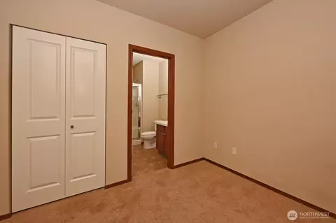 Bedroom - 21615 11th Dr SE, Bothell, WA 98021 photo 1 of 5