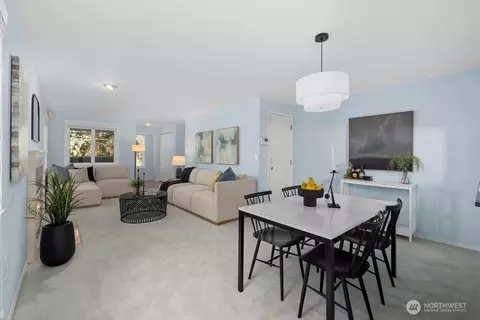 Dining - 317 27th Ave E, Seattle, WA 98112 photo 3 of 3