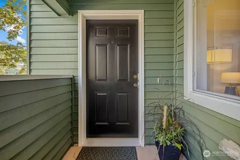 Entry Way - 317 27th Ave E, Seattle, WA 98112 photo 1 of 3