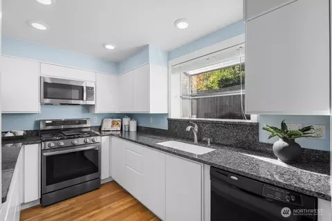 Kitchen - 317 27th Ave E, Seattle, WA 98112 photo 2 of 3