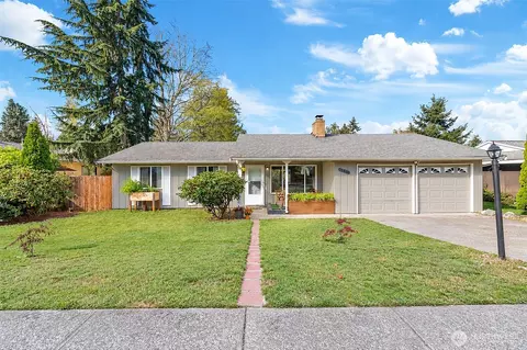 30211 10th Ave S, Federal Way, WA 98003