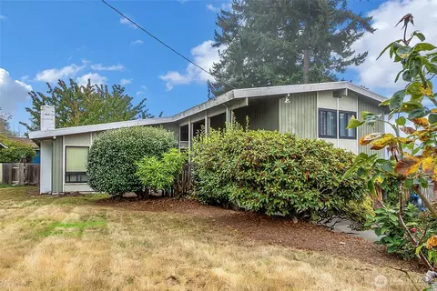 23102 21st Ave S, Des Moines, WA 98198