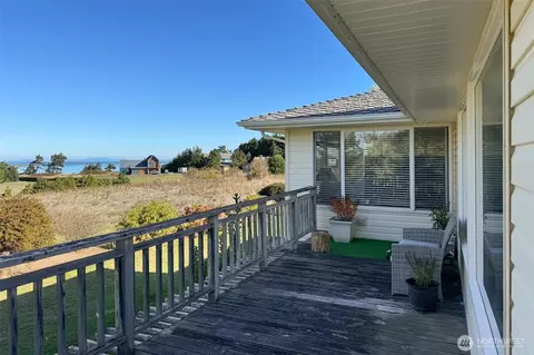Exterior - 1434 Marine Dr, Sequim, WA 98382 photo 4 of 7