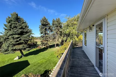 Exterior - 1434 Marine Dr, Sequim, WA 98382 photo 3 of 7