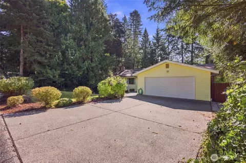 Exterior - 2512 187th Pl SE, Bothell, WA 98012 photo 2 of 12