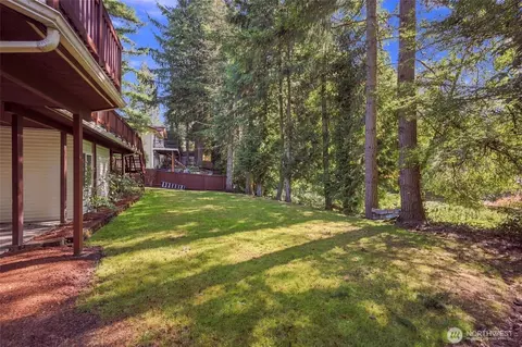 Exterior - 2512 187th Pl SE, Bothell, WA 98012 photo 8 of 12