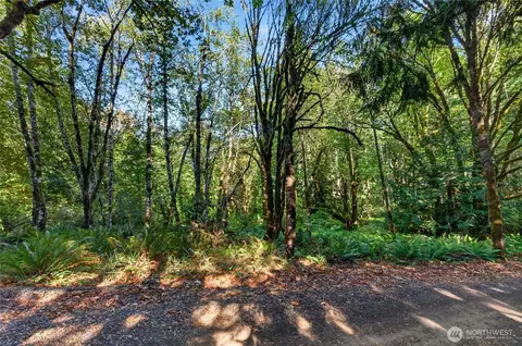 300 Partridge Dr NW, Olympia, WA 98502