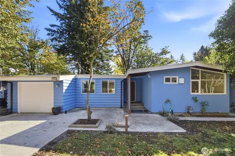 11018 27th Ave NE, Seattle, WA 98125