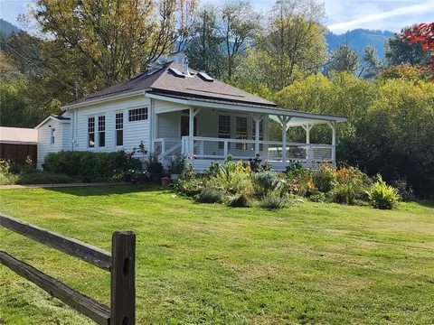 9620 SE 238th Way, Issaquah, WA 98027