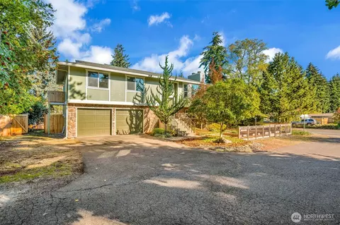 8109 42nd Street Ct W, University Place, WA 98466