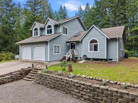 18335 NW Stavis Bay Rd, Seabeck, WA 98380