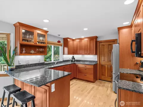 Kitchen - 2021 234th Pl SE, Bothell, WA 98021 photo 1 of 3