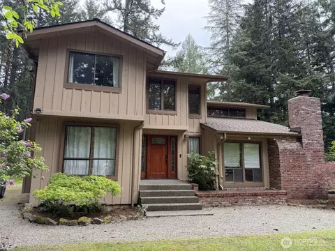 10611 64th Avenue Ct NW, Gig Harbor, WA 98332