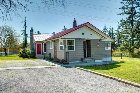 809 Rekdal Rd, Camano Island, WA 98282