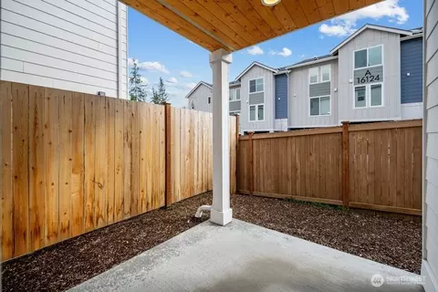Exterior - 16 160th Pl SE, Bothell, WA 98012 photo 3 of 3