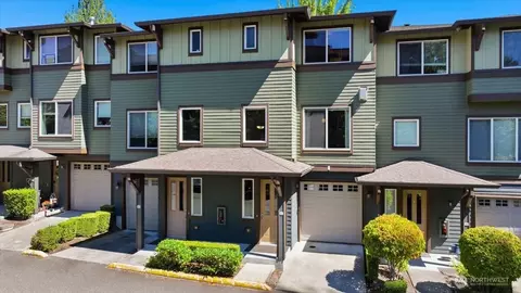 2115 201st Pl SE #A4, Bothell, WA 98012
