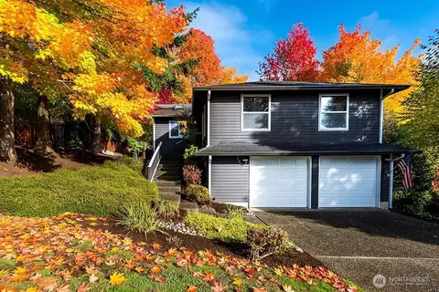 9724 NE 141st Ct, Kirkland, WA 98034