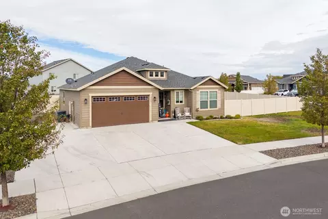 4700 W Hawk St, Moses Lake, WA 98837