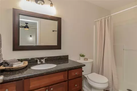 Bath - 12117 223 Ave E, Sumner, WA 98391 photo 1 of 4