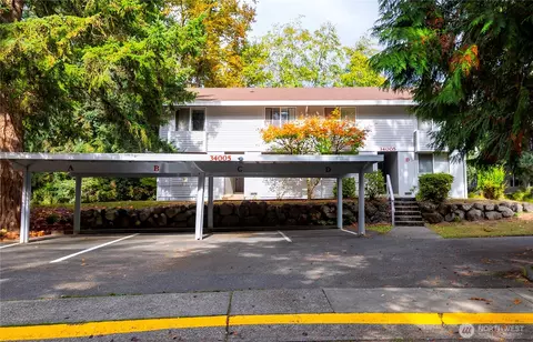 34005 1st Cir S, Federal Way, WA 98003