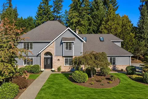 23412 SE 253rd Pl, Maple Valley, WA 98038