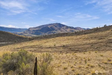 2 Willmorth Dr, Chelan, WA 98816 photo 6