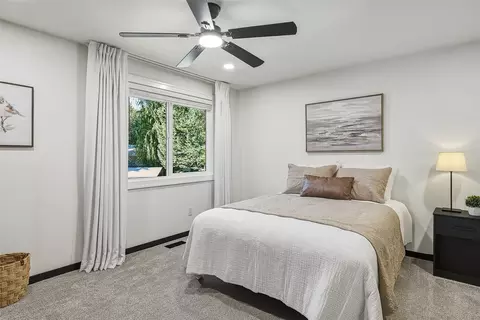 Bedroom - 16530 23rd Ave SE #A1, Bothell, WA 98012 photo 3 of 4