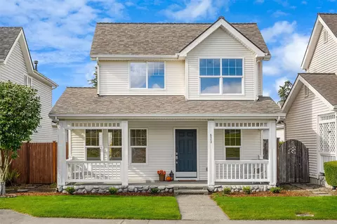 523 Redmond Pl NE, Renton, WA 98056