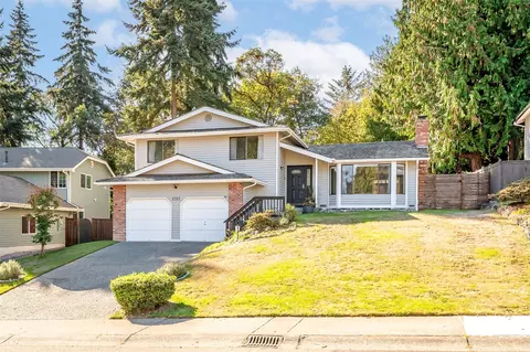 2723 SW 349th Pl, Federal Way, WA 98023