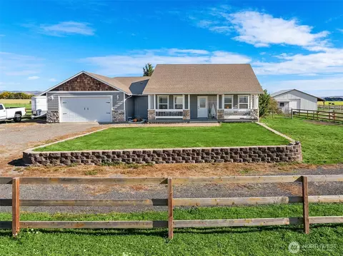 240 Stone Tree Ln, Ellensburg, WA 98926