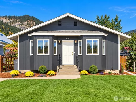 136 West St, Leavenworth, WA 98826