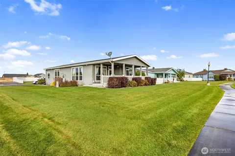 1701 E Burr Ave #32, Moses Lake, WA 98837