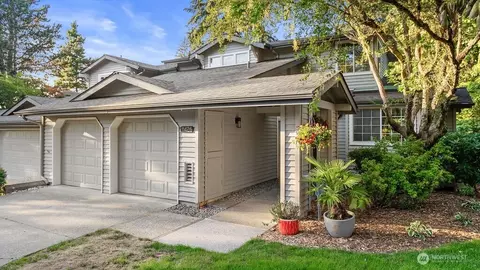 11426 SE 67th Pl, Bellevue, WA 98006