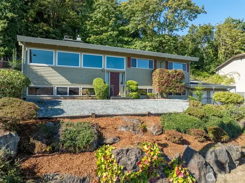 455 Seneca Ave NW, Renton, WA 98057