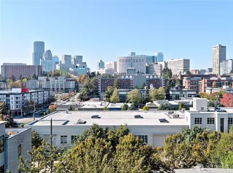 717 15th Ave #D, Seattle, WA 98122
