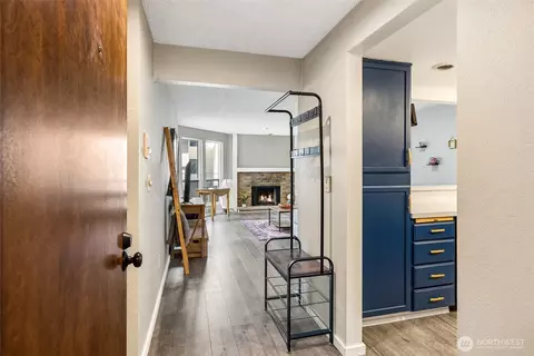 15209 Sunwood Blvd #B26, Tukwila, WA 98188