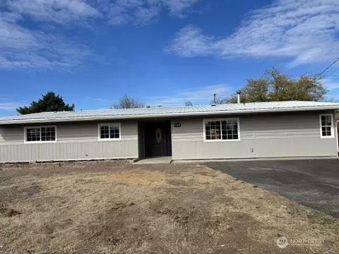 414 Biggs Rd, Moses Lake, WA 98837