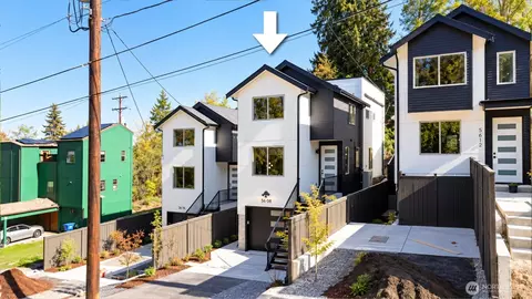 5608 31st Ave SW, Seattle, WA 98126